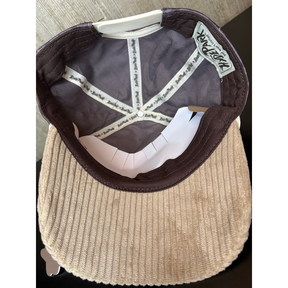 NWT in Bag, Mens Hyde Park Corduroy Trucker Hat (blk sand) - Picture 6 of 8
